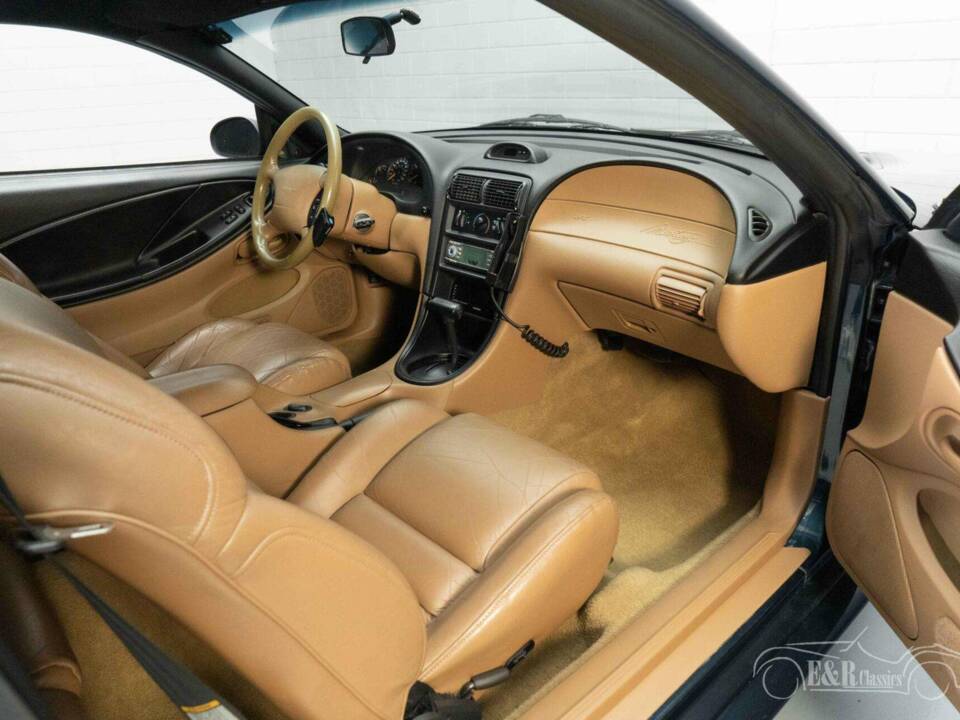 Bild 13/19 von Ford Mustang GT (1994)