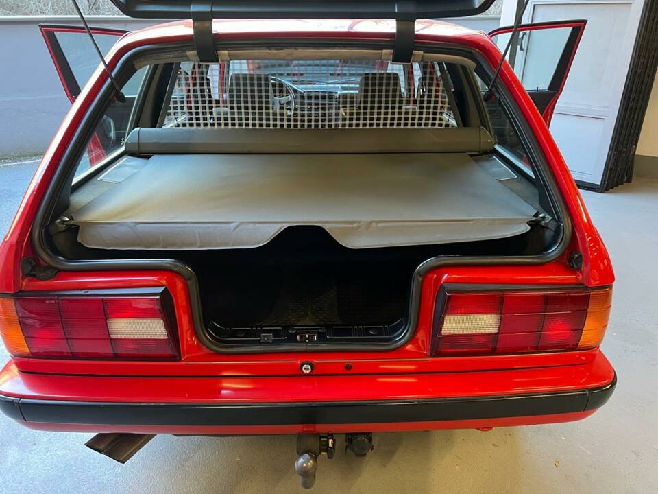 Bild 75/108 von BMW 325ix (1989)
