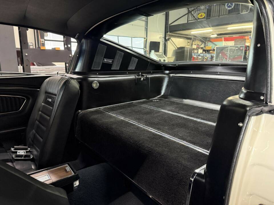 Bild 33/50 von Ford Mustang GT (1966)