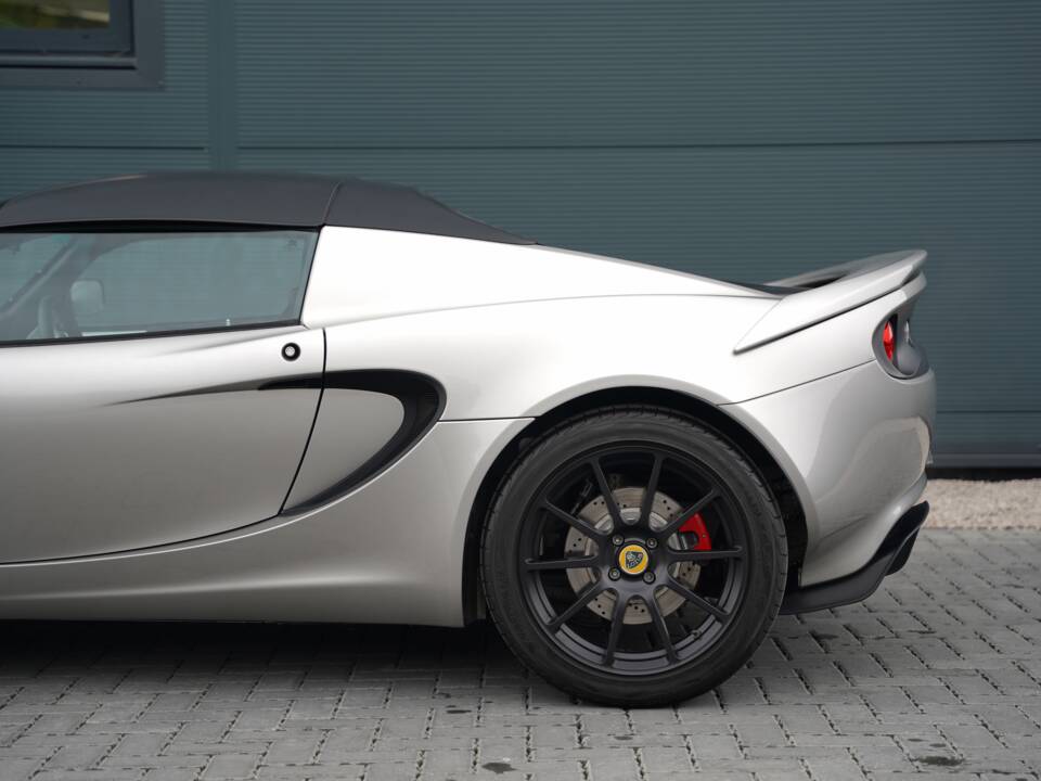 Image 10/50 of Lotus Elise Sport 240 &quot;Final Edition&quot; (2022)