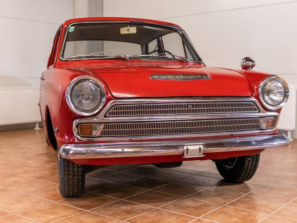 Afbeelding 2/20 van Ford Cortina 1200 Deluxe (1965)