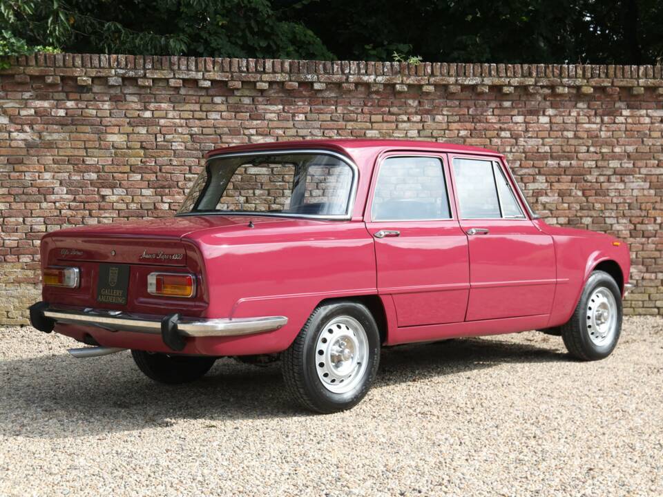 Bild 47/50 von Alfa Romeo Giulia Nuova Super 1300 (1975)