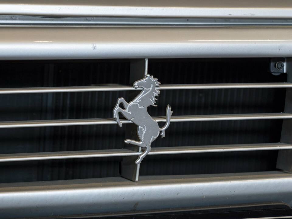 Image 11/17 of Ferrari Mondial 3.2 (1987)