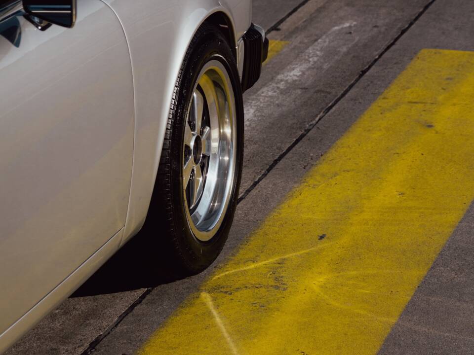 Bild 20/48 von Porsche 911 2.7 (1974)