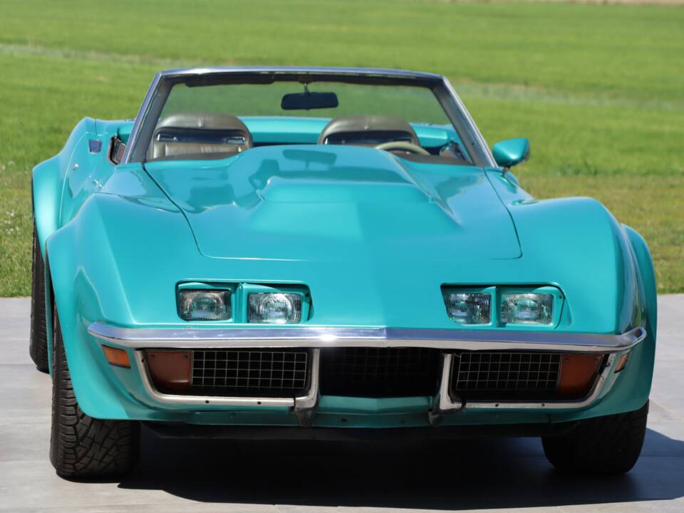 Image 16/50 of Chevrolet Corvette Stingray (1972)