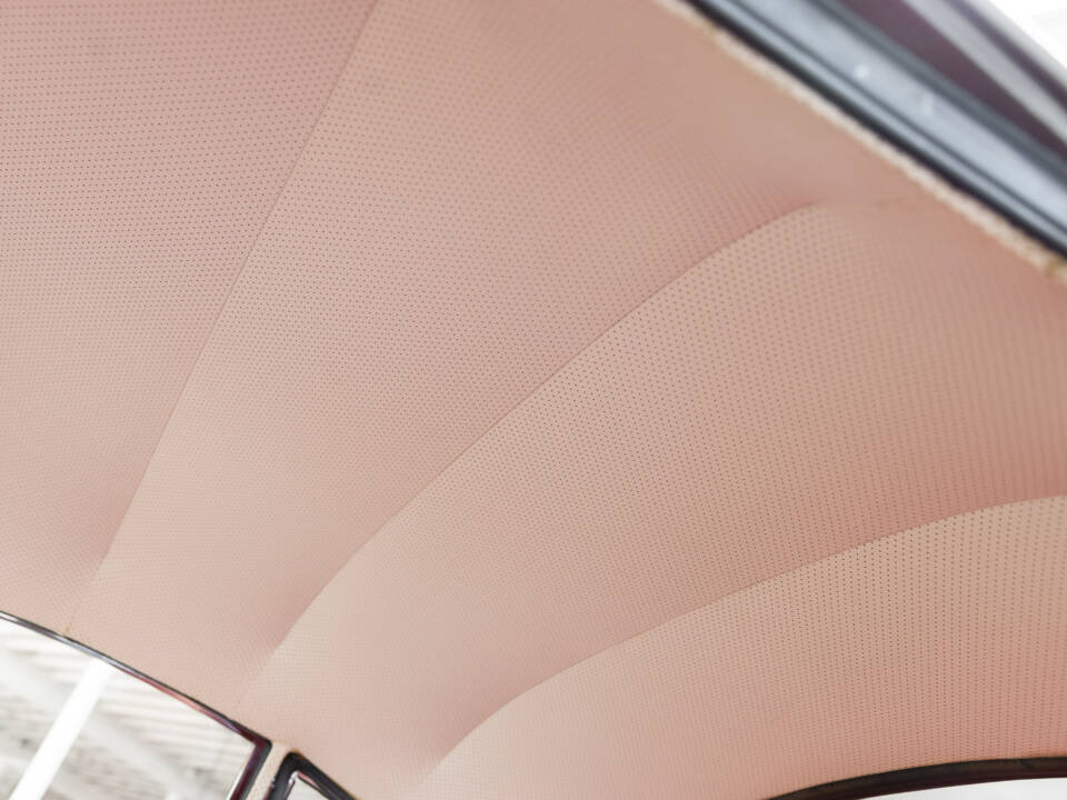 Image 20/34 of Porsche 356 A 1600 (1957)