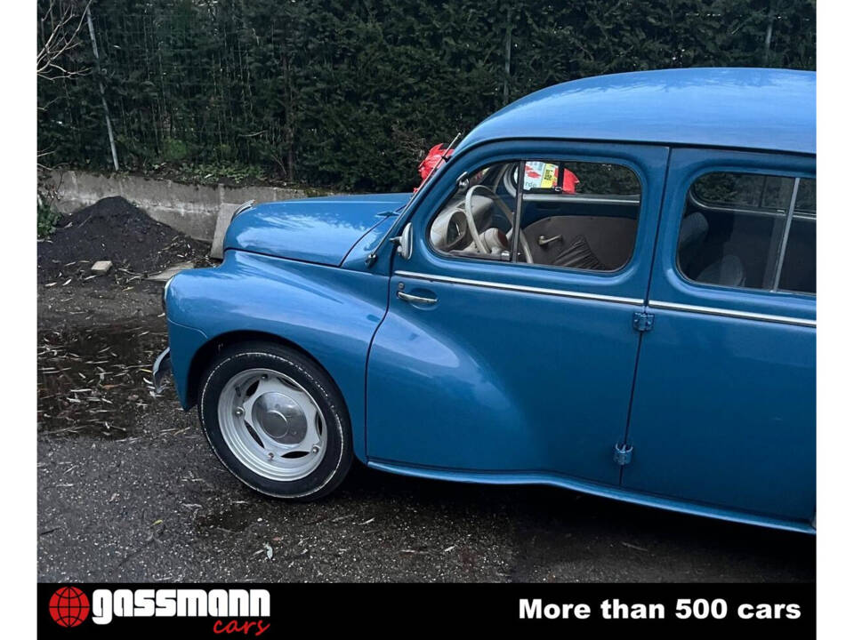 Image 2/10 of Renault 4 CV (1956)