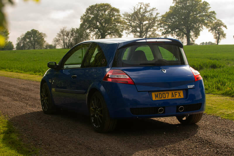 Afbeelding 25/50 van Renault Mégane R.S. F1 Team R26 (2007)