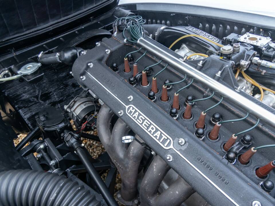 Image 27/50 of Maserati Mistral 4000 (1966)