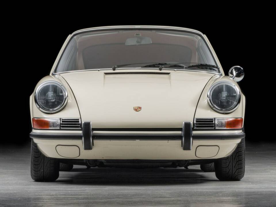 Image 3/8 de Porsche 911 2.0 S (1969)
