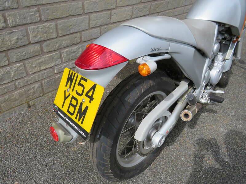 Bild 40/41 von Aprilia Moto 6.5 (2000)