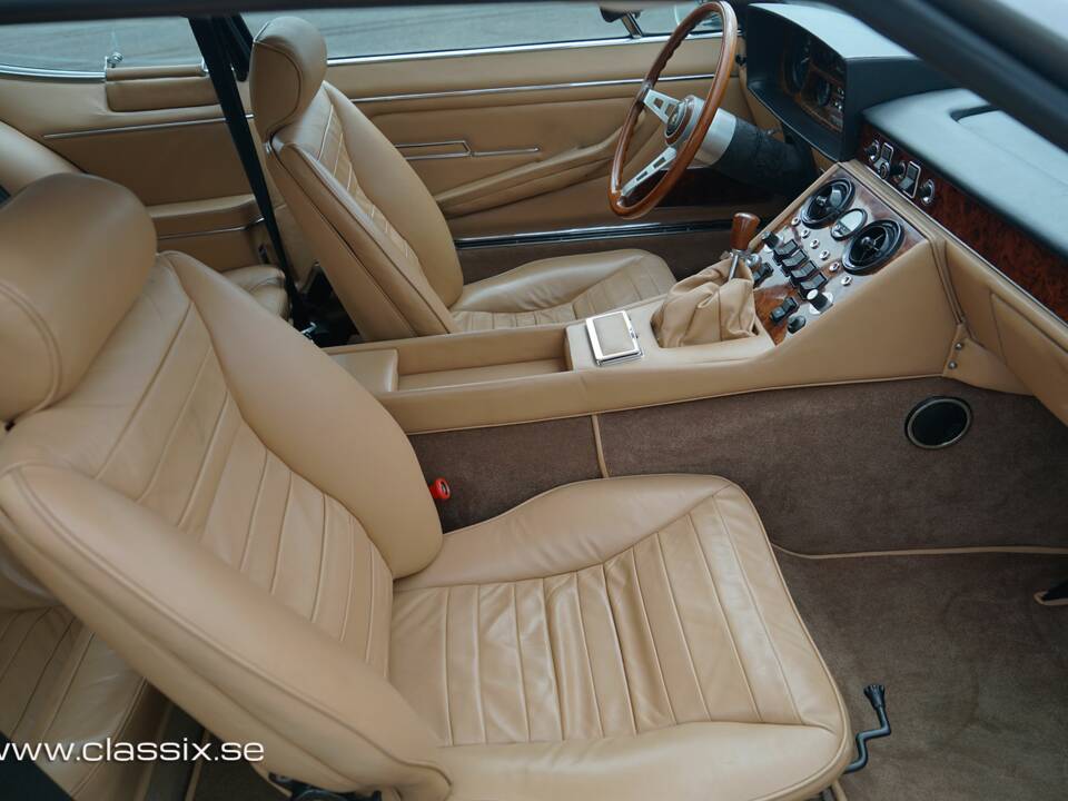 Image 21/28 of Lamborghini Espada 400 GT (1970)