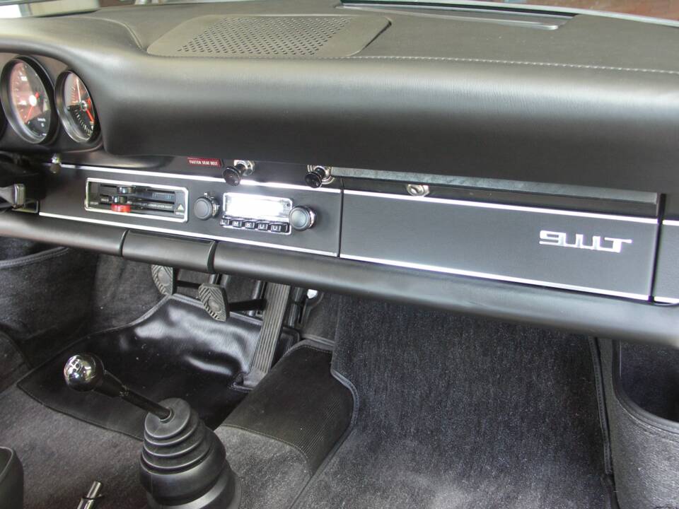Bild 13/49 von Porsche 911 2.4 T "Ölklappe" (1972)