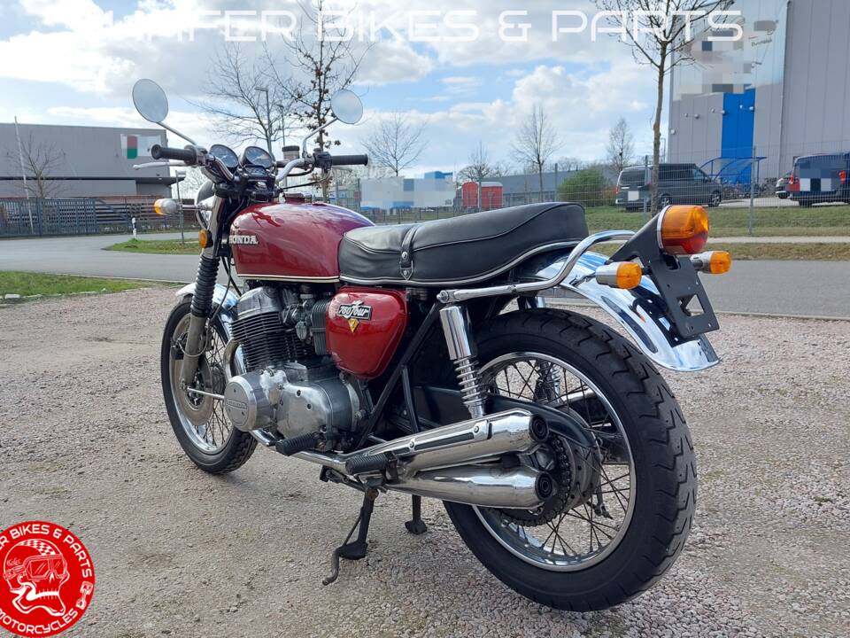Image 12/45 of Honda CB 750 Four (1976)