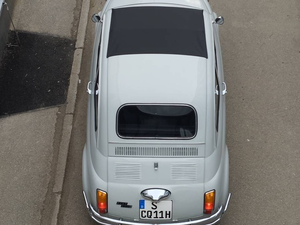 Image 3/34 of FIAT 500 L (1970)