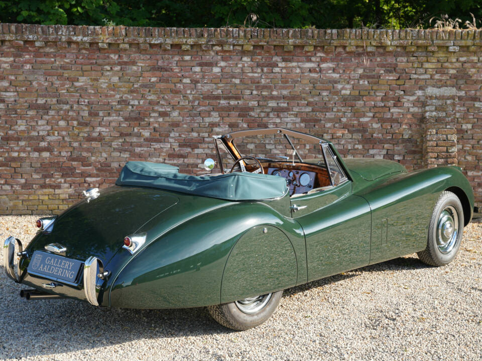Bild 39/50 von Jaguar XK 120 SE DHC (1953)