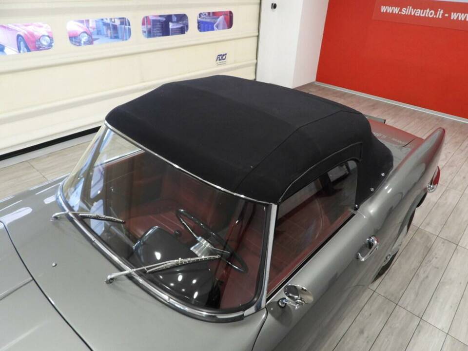 Image 7/10 of Alfa Romeo 2000 Spider (1959)