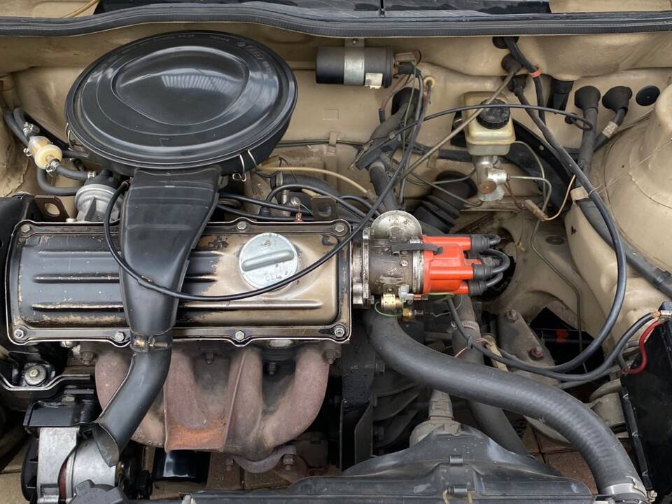 Imagen 9/12 de Volkswagen Golf Mk I 1.1 (1977)