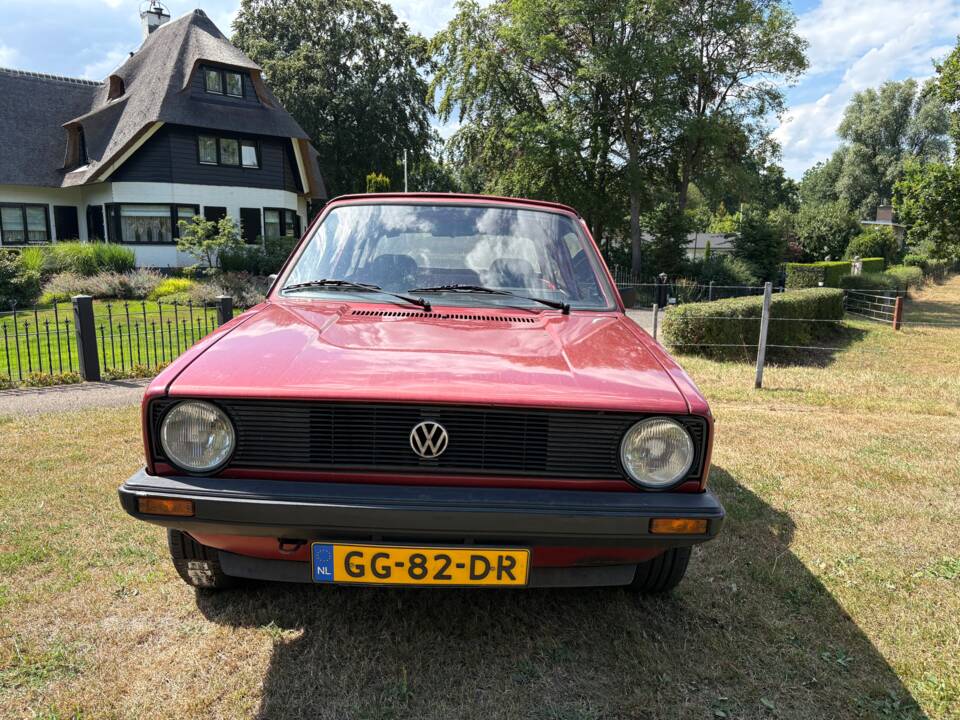 Bild 4/27 von Volkswagen Golf I Cabrio GLi 1.6 (1980)