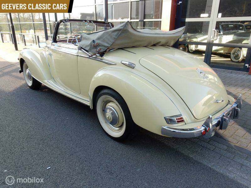 Bild 8/18 von Mercedes-Benz 220 Cabriolet A (1953)