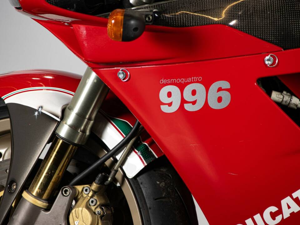 Immagine 29/50 di Ducati 996 (2000)