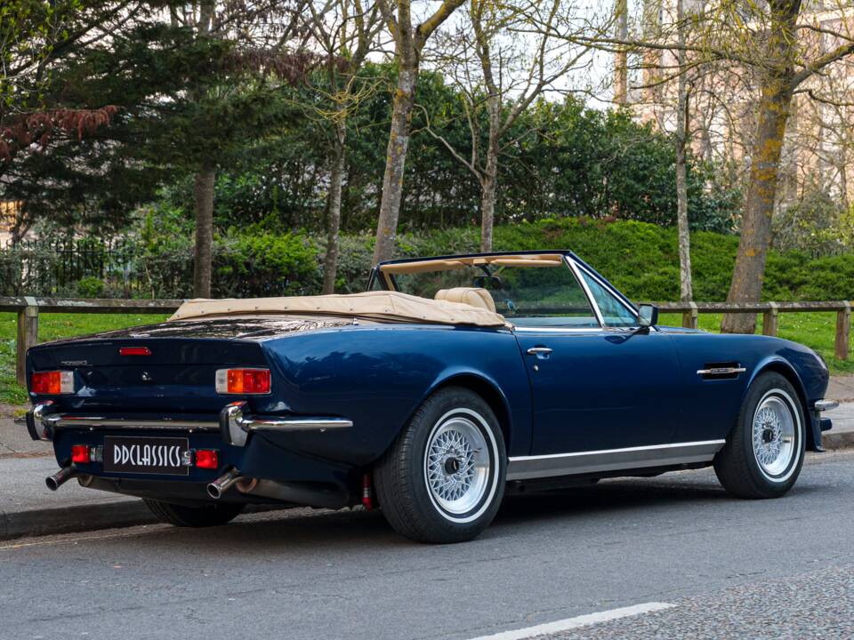Image 3/26 of Aston Martin V8 EFi Volante (1986)