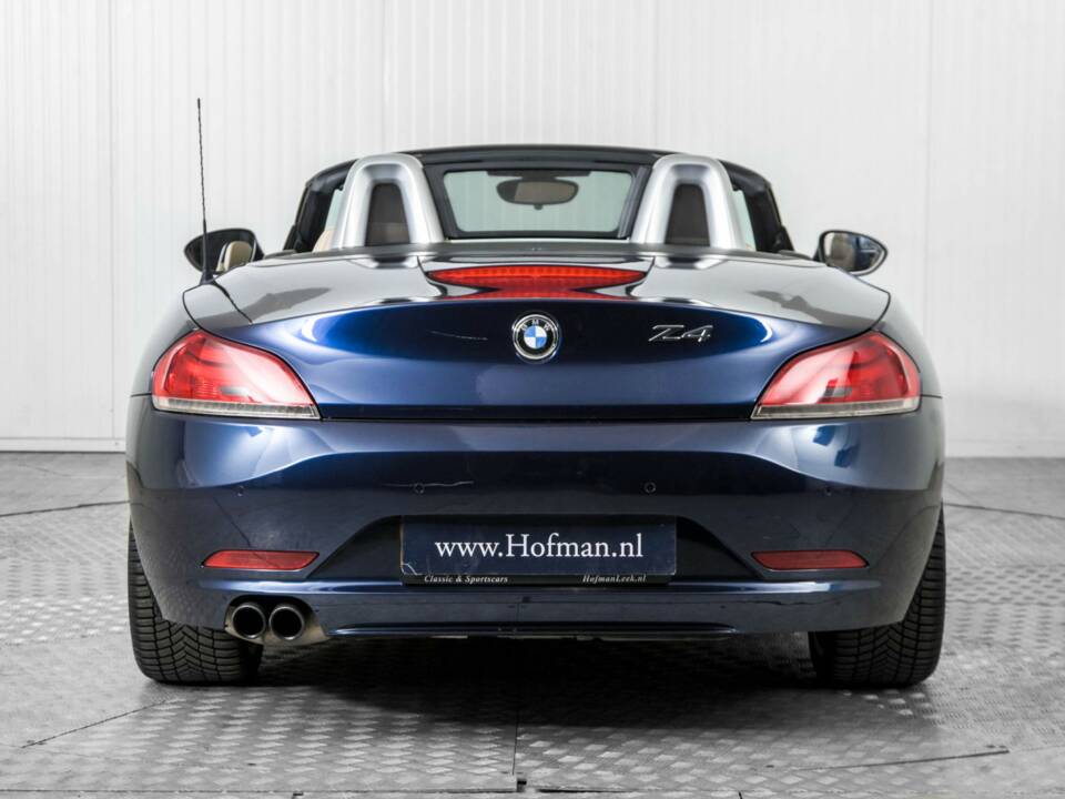 Imagen 13/50 de BMW Z4 sDrive23i (2009)