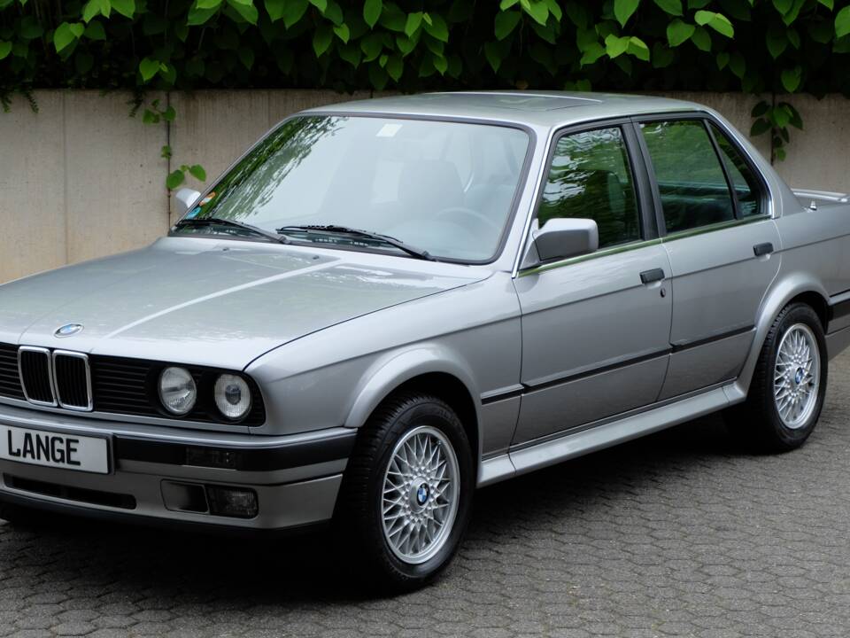Bild 3/56 von BMW 325ix (1987)