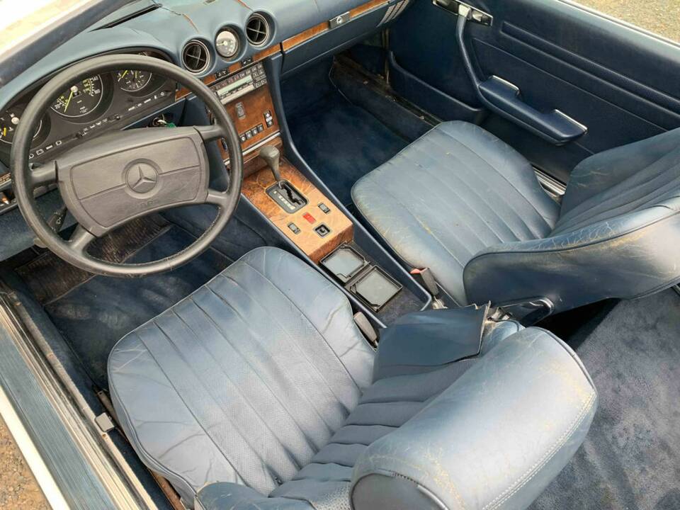 Bild 2/8 von Mercedes-Benz 560 SL (1986)