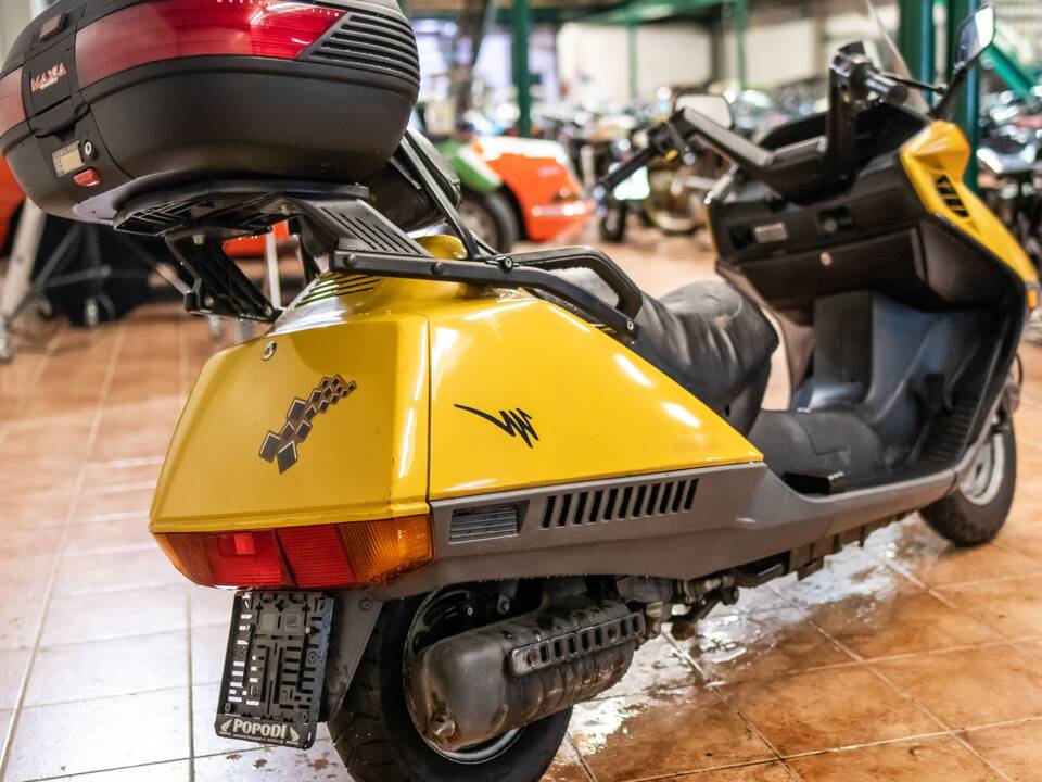 Image 9/10 de Honda CN 250 Helix (1989)