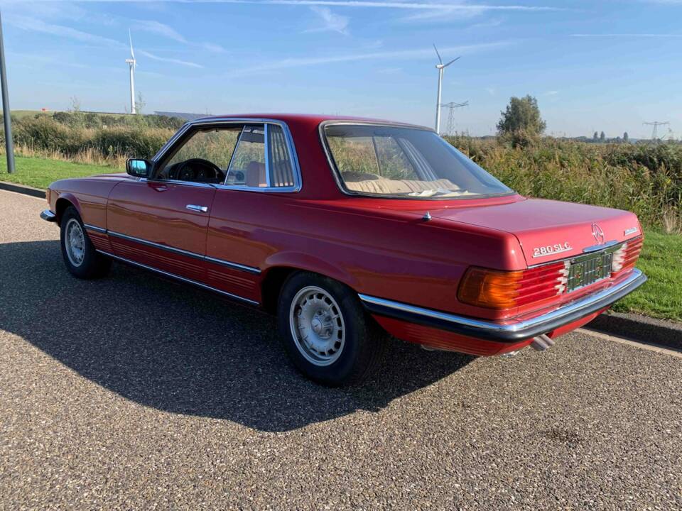 Image 7/8 de Mercedes-Benz 280 SLC (1976)