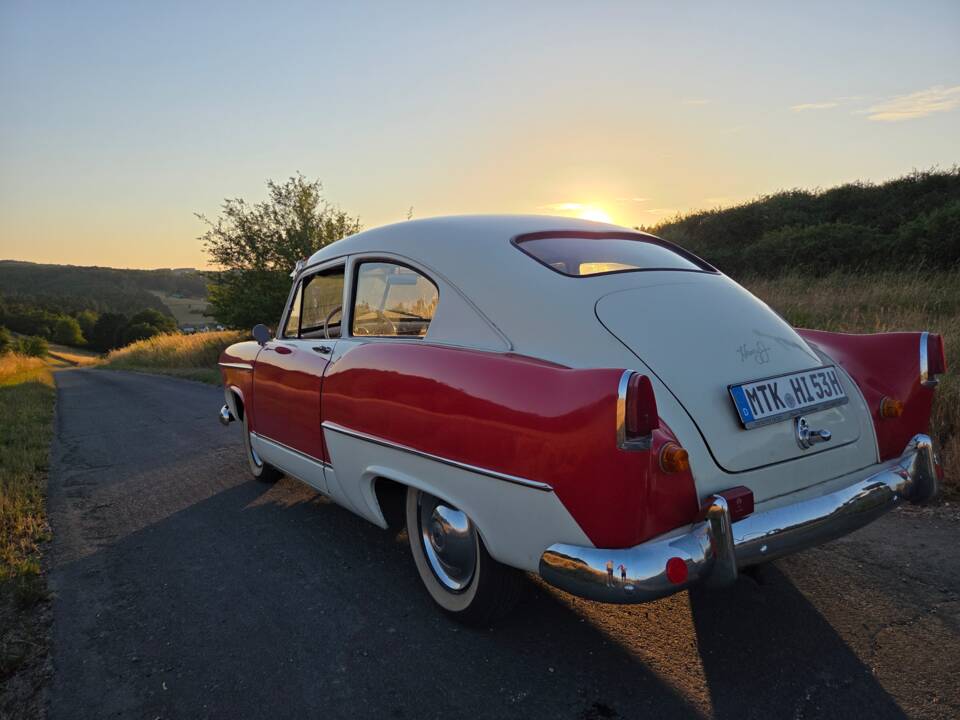 Immagine 34/52 di Kaiser Henry J (1953)