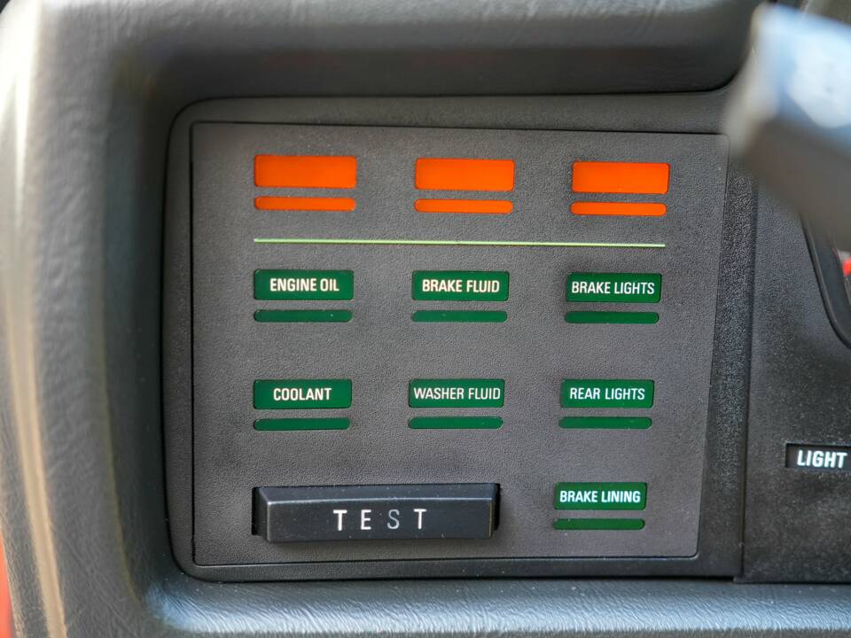 Bild 29/46 von BMW 635 CSi (1981)