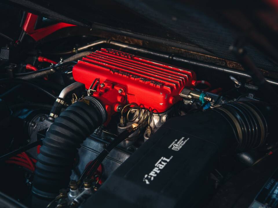 Immagine 32/34 di Ferrari 308 GTB Quattrovalvole (1985)