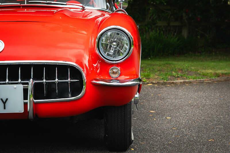 Image 14/34 of Chevrolet Corvette (1957)