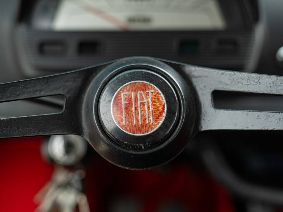 Immagine 35/46 di FIAT 500 L (1972)