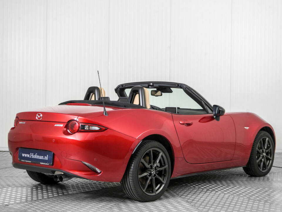 Image 2/50 of Mazda MX-5 2.0 (2015)