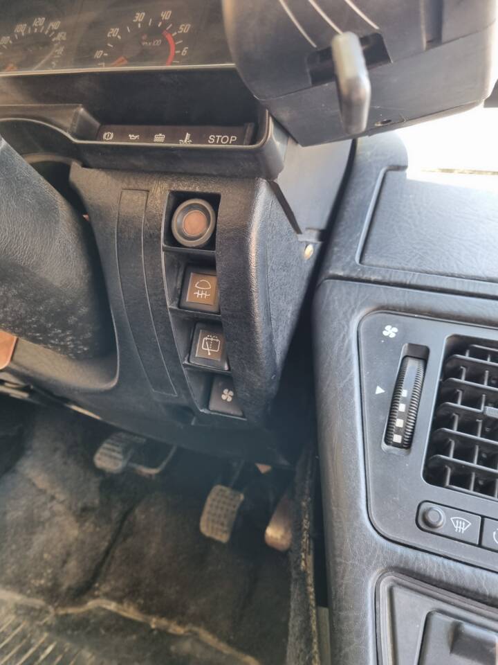 Bild 50/95 von Citroën CX 25 Turbo Diesel Break Heuliez (1987)