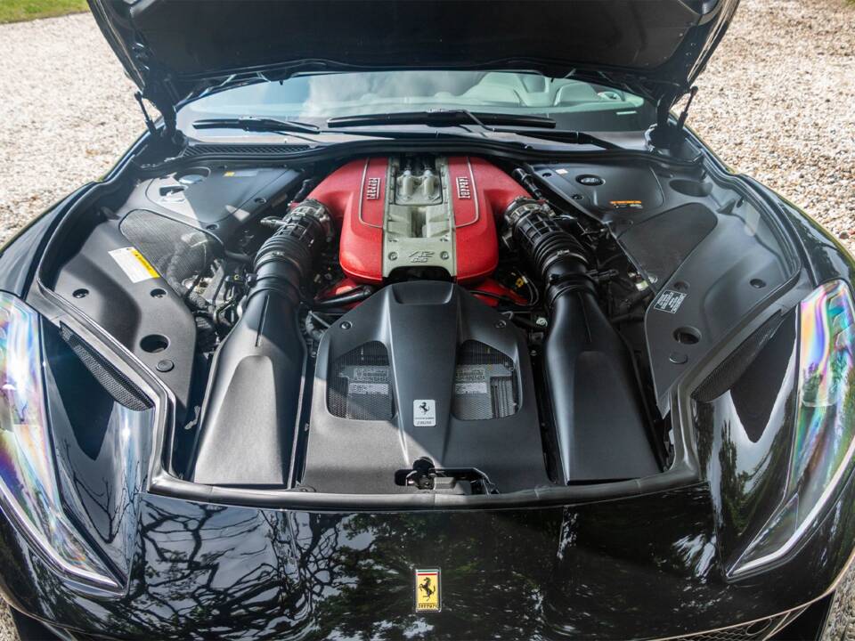 Imagen 13/15 de Ferrari 812 Superfast (2018)
