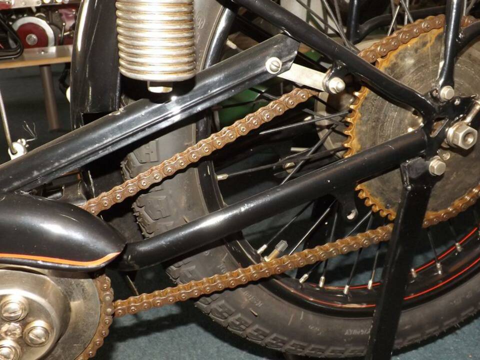 Afbeelding 19/33 van Ravat 250 (1913)