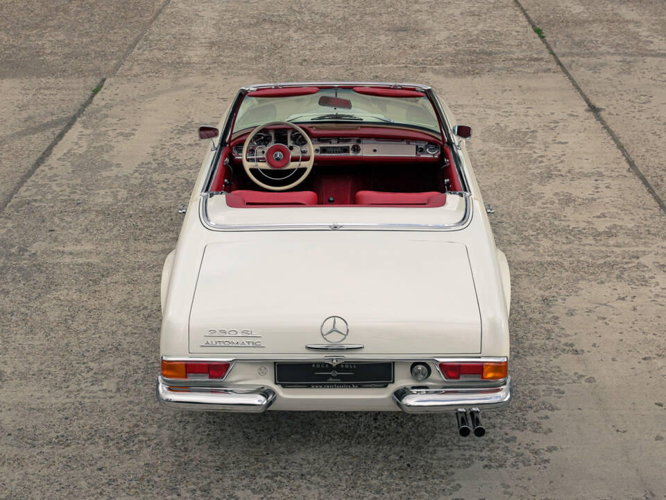 Image 4/60 of Mercedes-Benz 230 SL (1967)