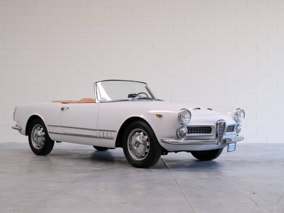 Afbeelding 3/9 van Alfa Romeo 2000 Spider Veloce (1962)
