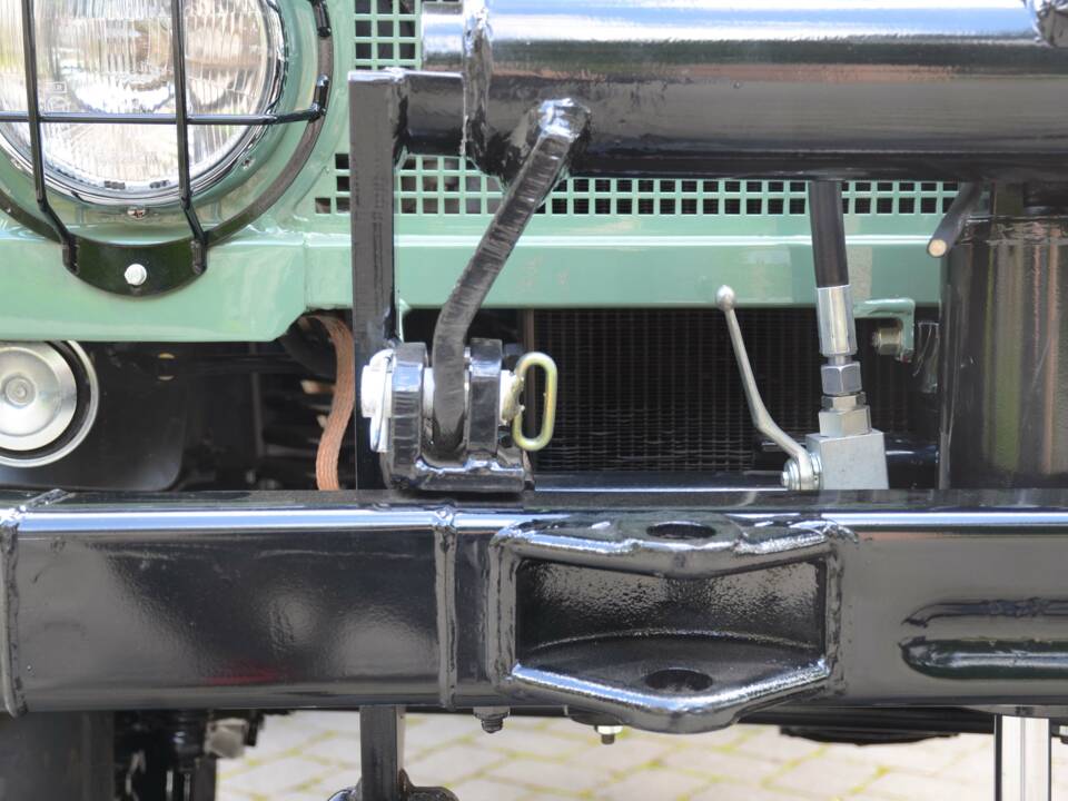 Image 30/71 of Mercedes-Benz Unimog U52 (1983)
