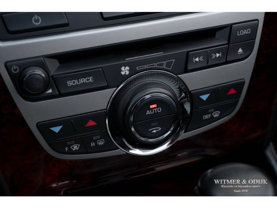 Immagine 29/34 di Jaguar XK 4.2 (2006)