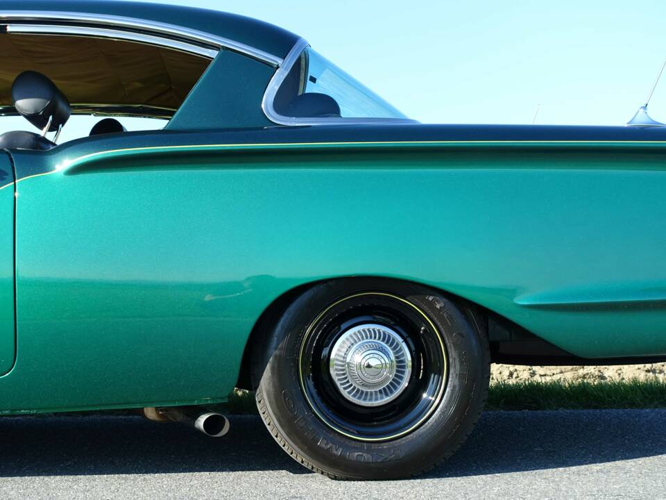 Image 23/42 of Chevrolet Bel Air Coupe (1958)