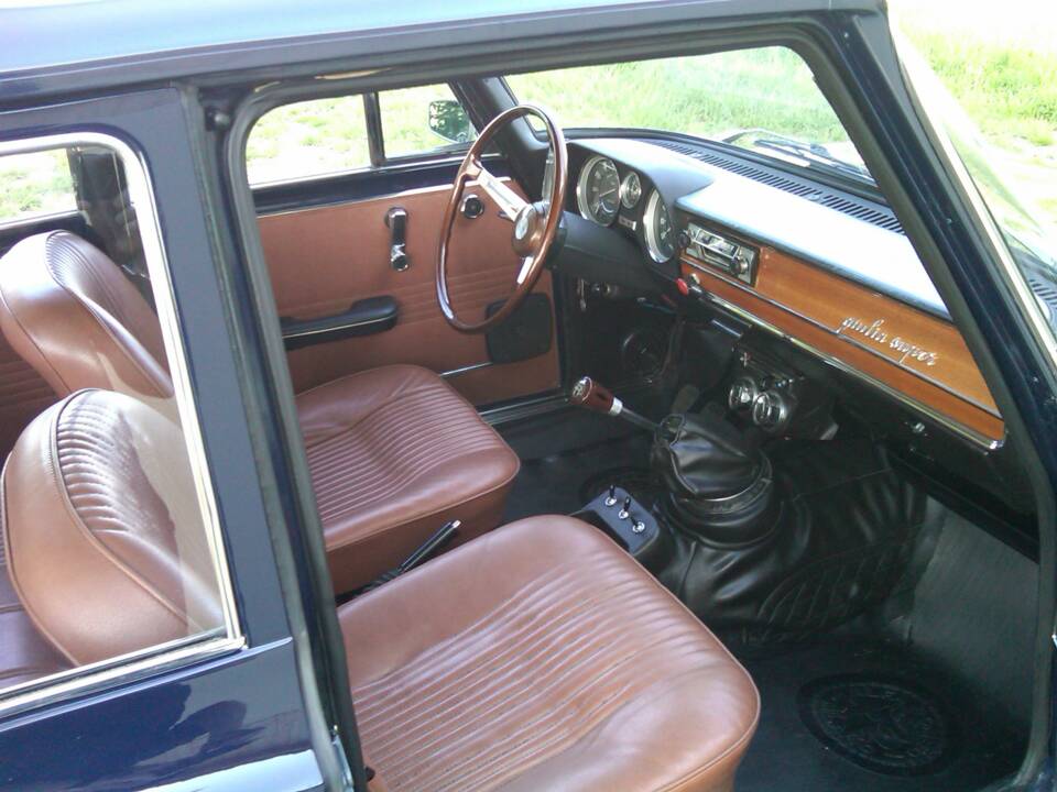 Bild 11/30 von Alfa Romeo Giulia 1.6 Super (1973)