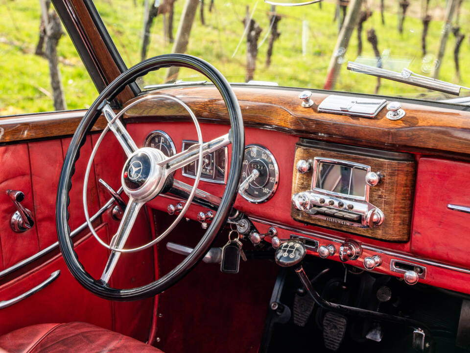 Immagine 21/89 di Mercedes-Benz 170 S Cabriolet A (1950)