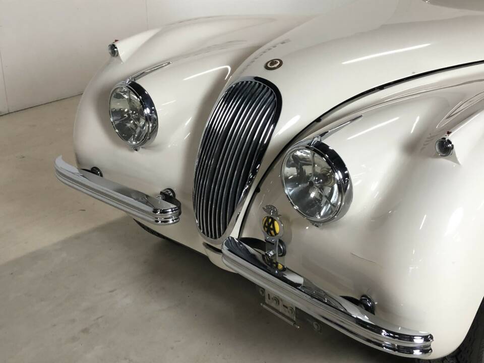 Imagen 5/24 de Jaguar XK 120 FHC (1952)