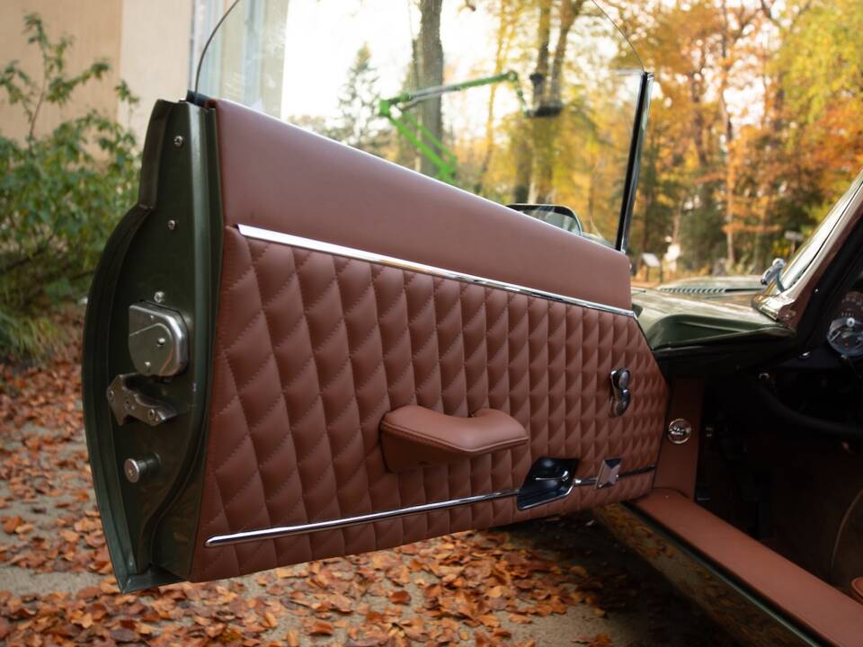 Bild 37/84 von Jaguar E-Type V12 (1973)