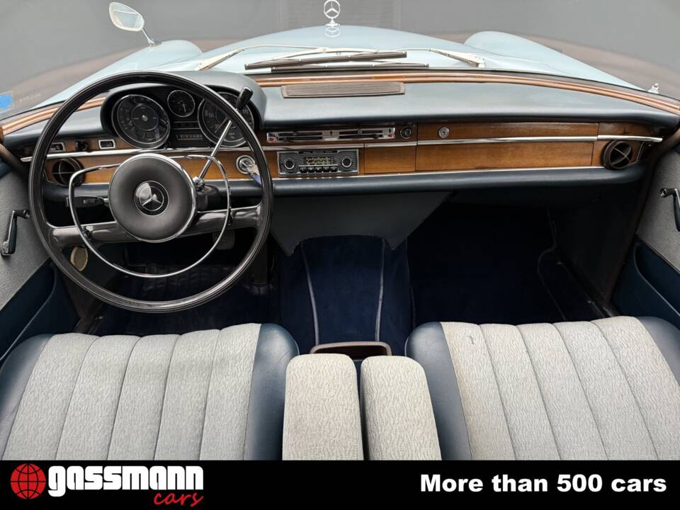Image 10/15 of Mercedes-Benz 250 S (1966)